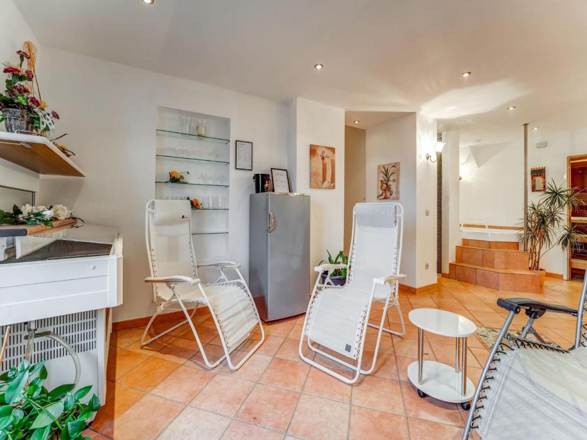 Apartment With Wellness Oasis Hellenthal Exterior foto